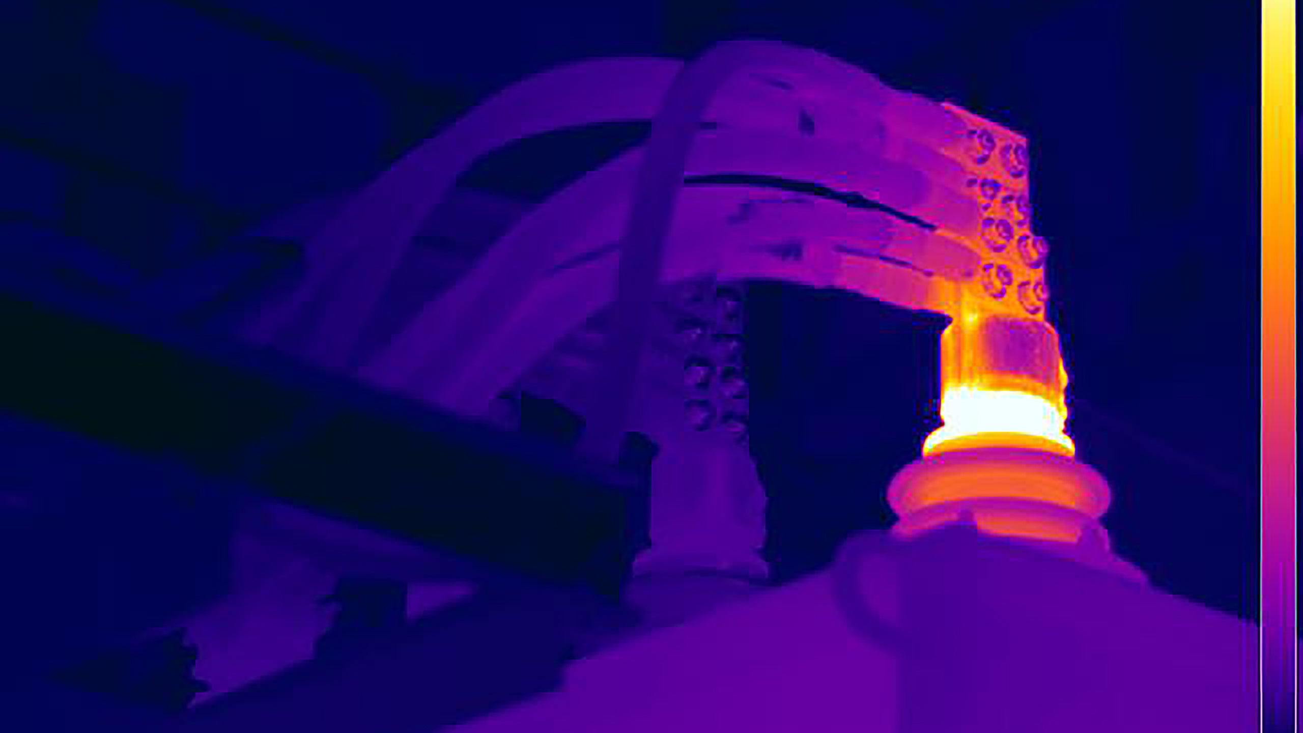 Transformer bushing - HSB thermography example