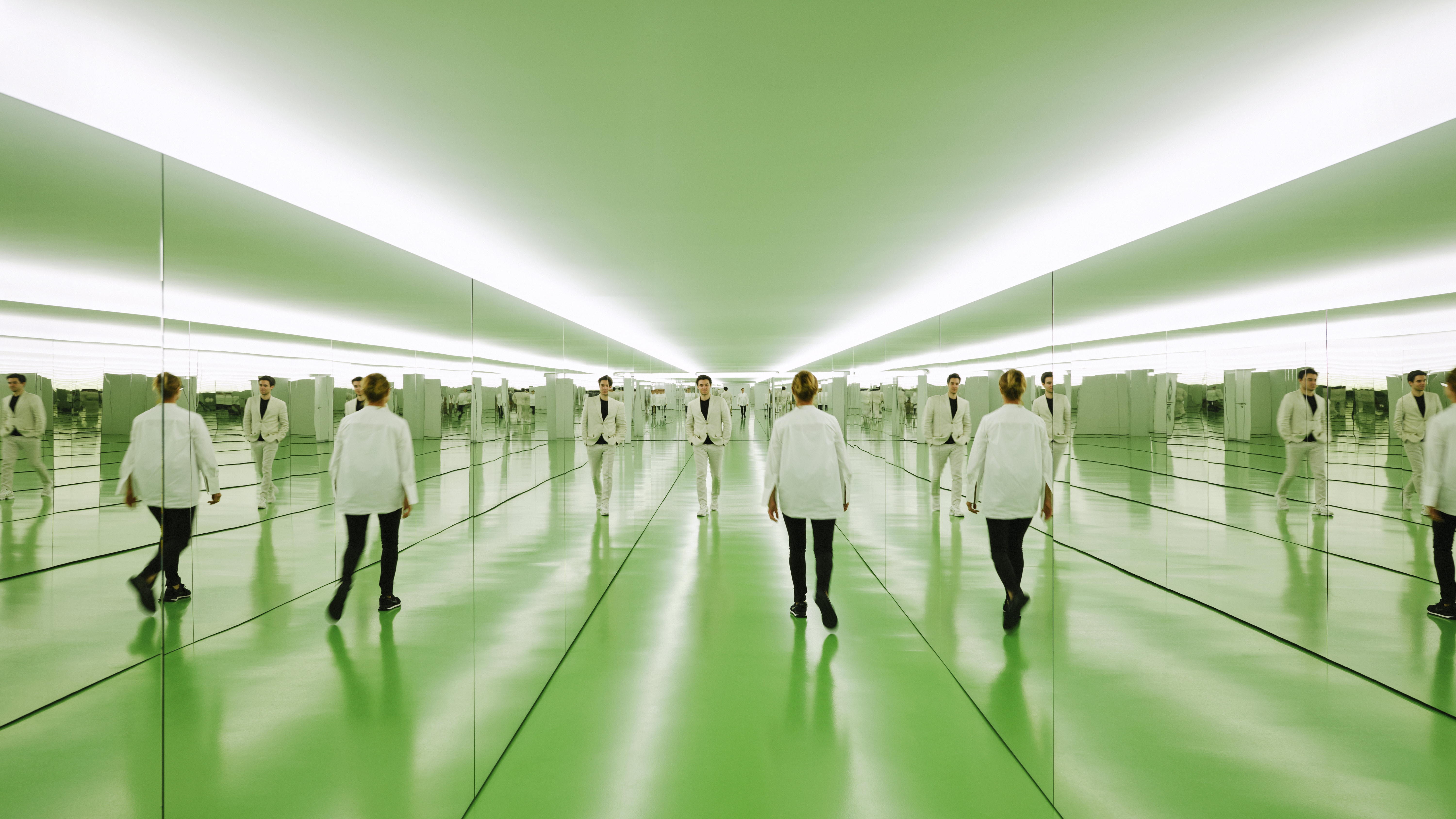 Roland Burkart, Infinity Green Installation von 2020