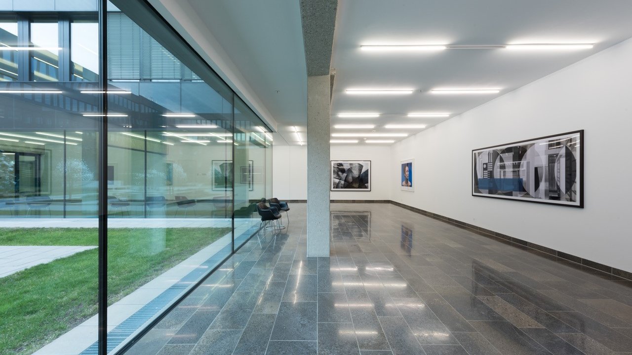 Roland Fischer | Portraits and Places (Ausstellungsansicht)