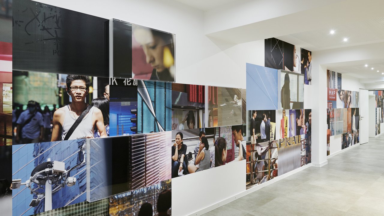 Beat Streuli, World Cities, 2017