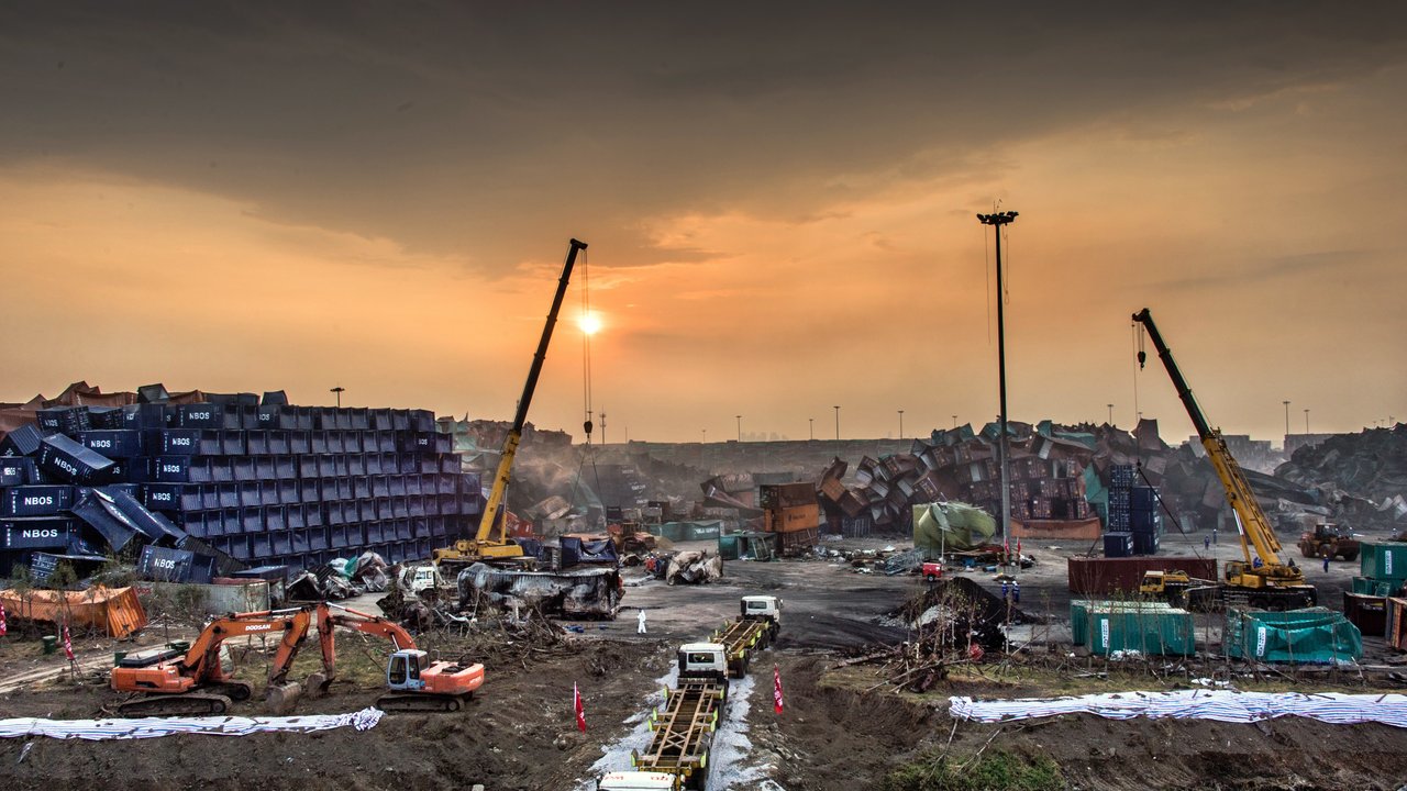 Gefahrgut im Hafen – Herausforderungen bei der Schadenprävention Gefahrgut im Hafen – Herausforderungen bei der Schadenprävention