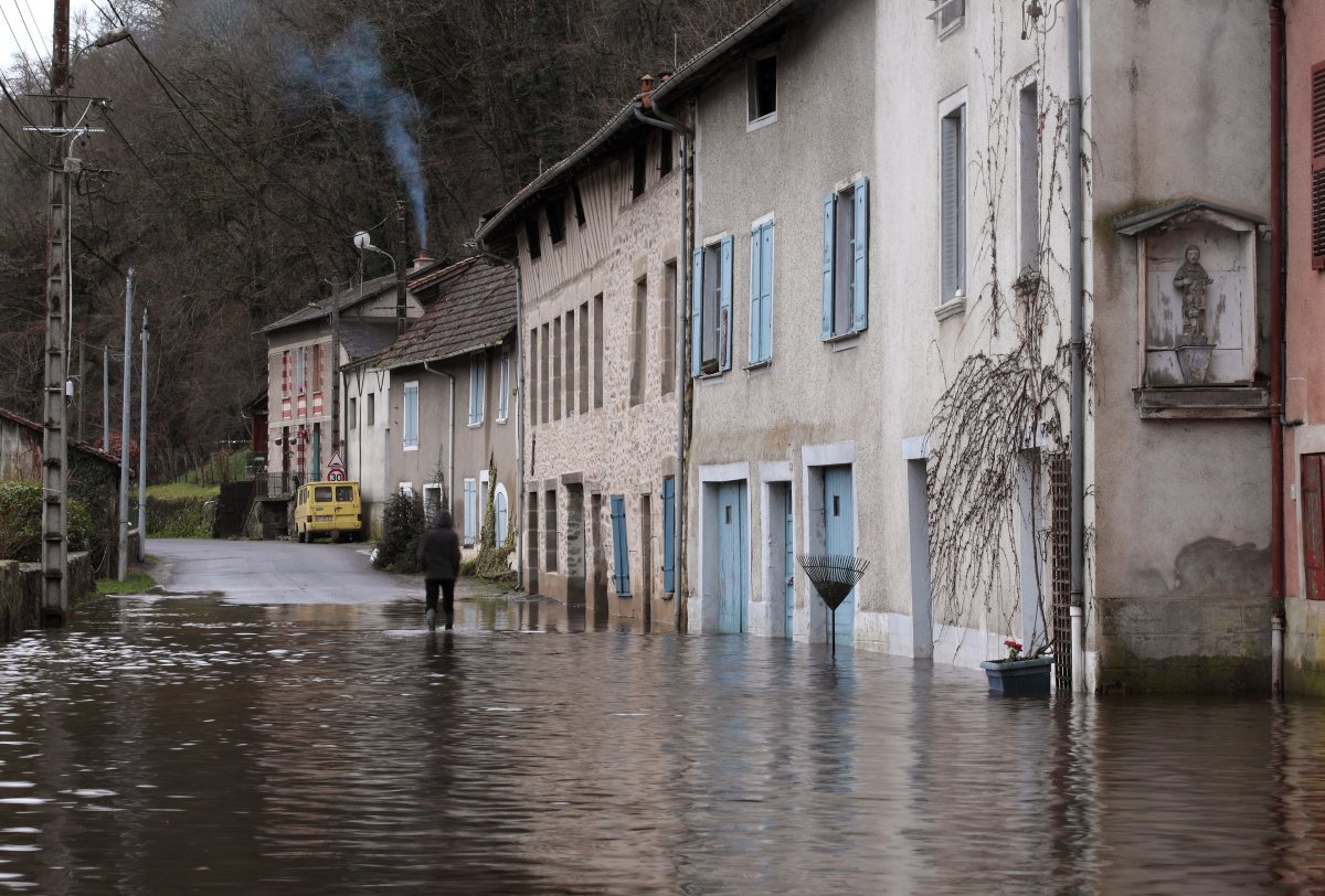 Physical climate risks in France: hidden threats and how to manage them ...