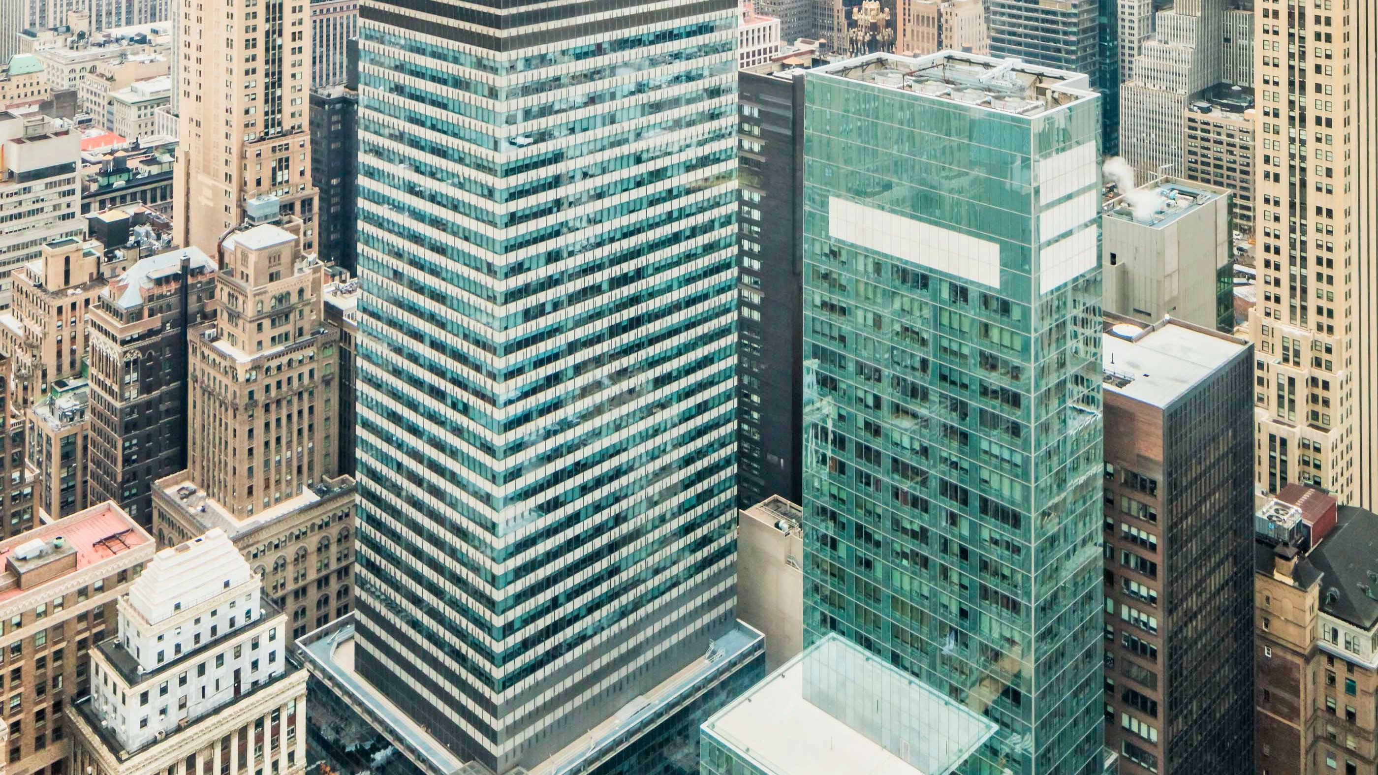 New approaches to hedging market risks