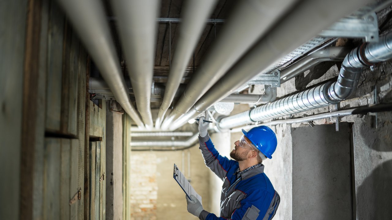 preventing freezing pipes