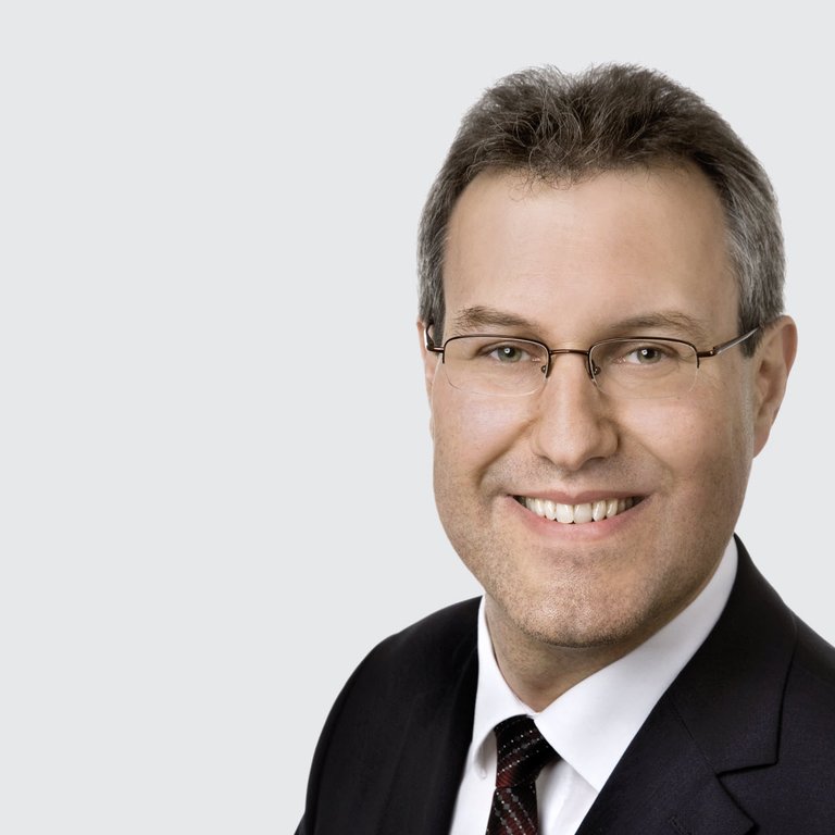 Harald Tauber Client Management Executive Life/Health Passgenau für Ihre Kundengruppen, Ready-to-Go für Ihren Vertrieb