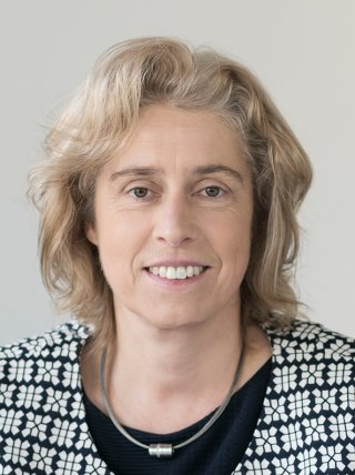 Dr. Doris Höpke 