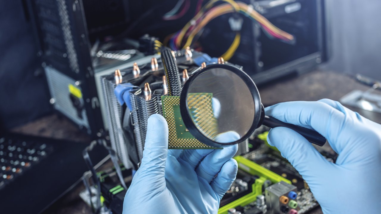 Microelectronics through a magnifying glass