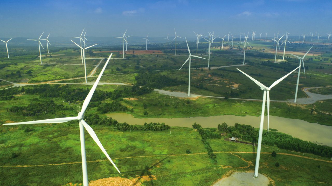 Trusted Solutions for Complex Renewable Energy Risks Wind turbines in a green wind farm