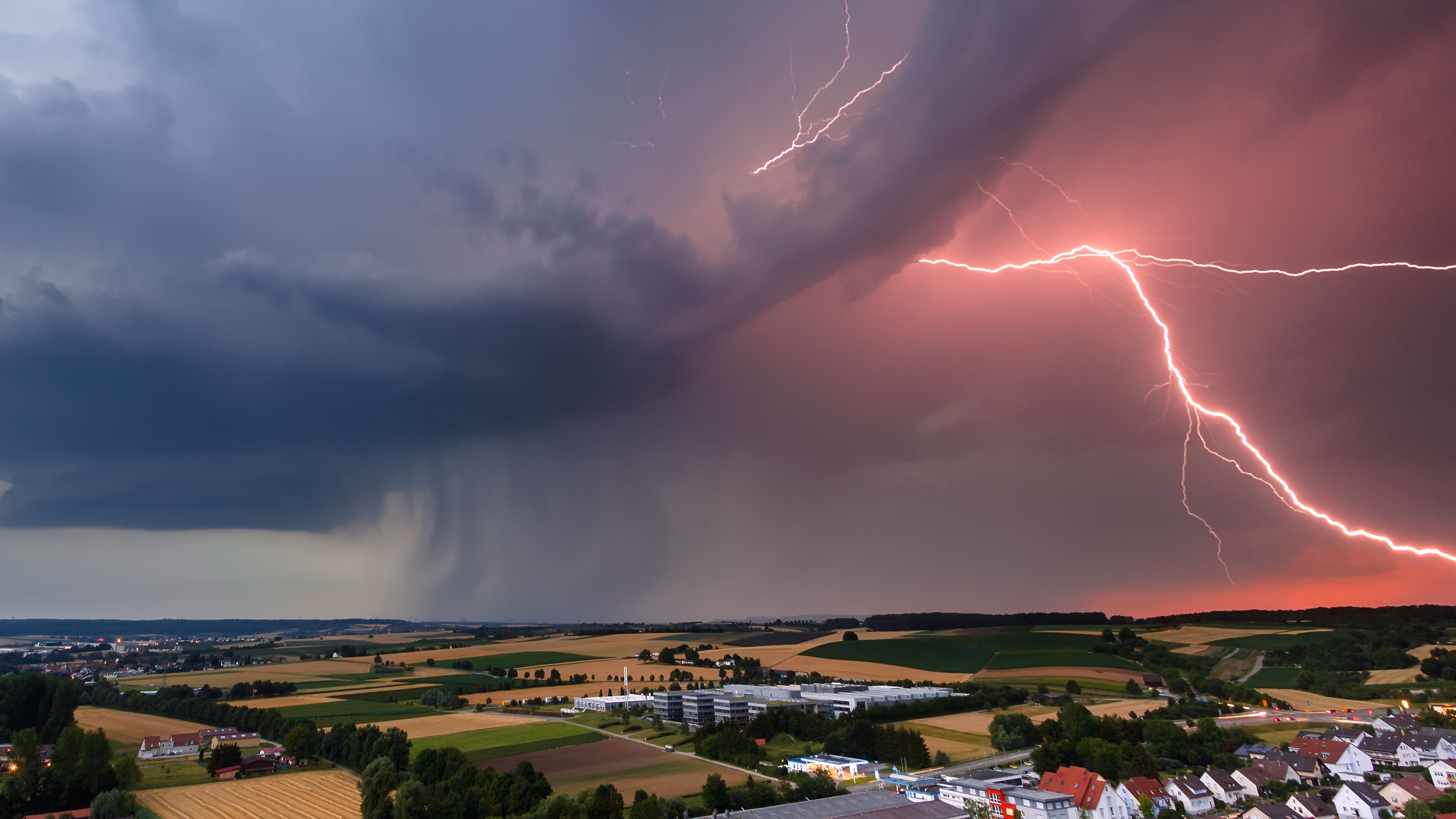 125 years of windstorm reinsurance at Munich Re 125 years of windstorm reinsurance at Munich Re