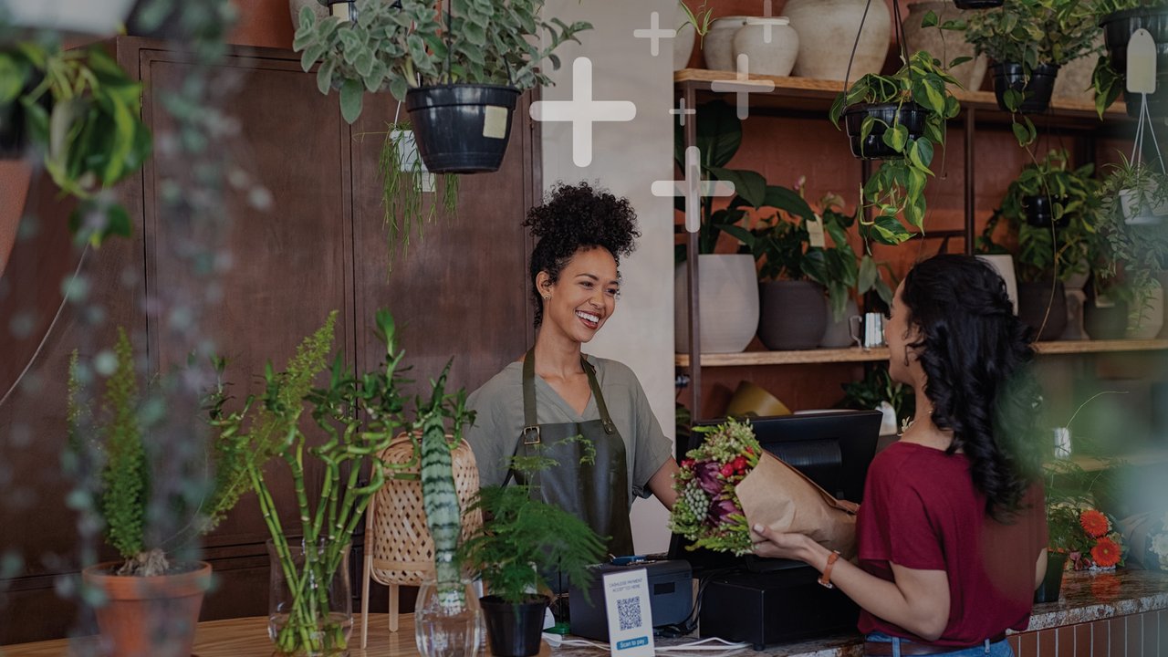 HSB Offers Expanded EPL Coverage to Help Businesses Respond to a Crisis Small business owner in florist shop