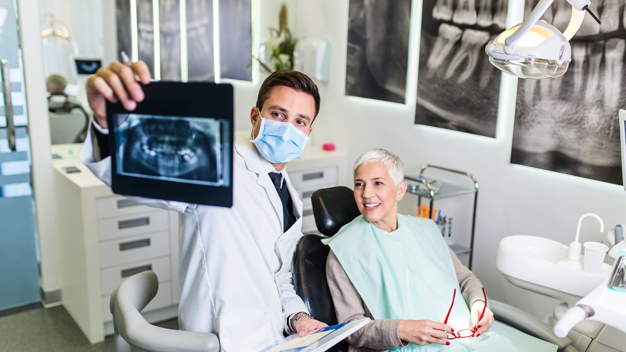 Oral Health, Mortality and Smoker Detection Header Image