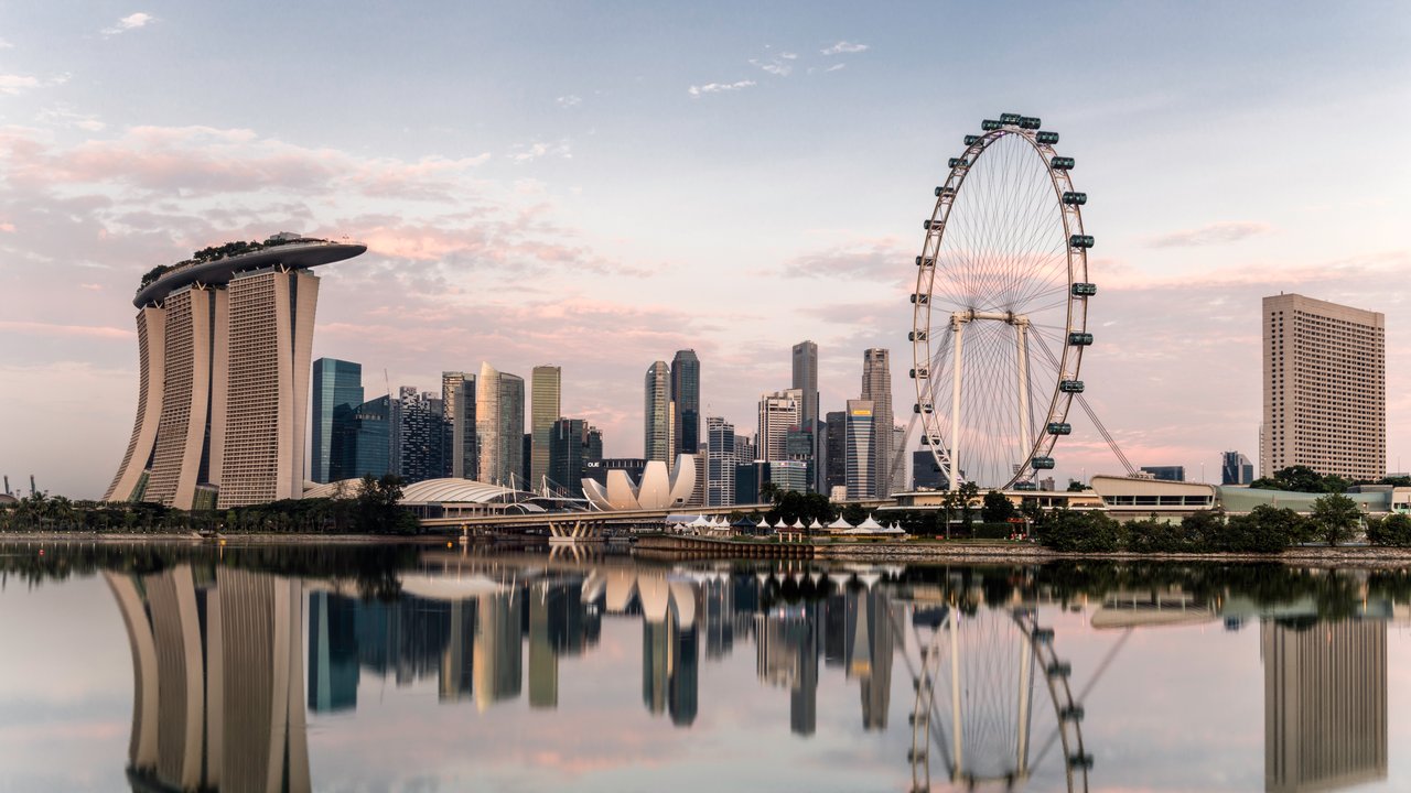 Munich Re in Asia Pacific: Celebrating 50 Years of the Singapore Hub |  Munich Re
