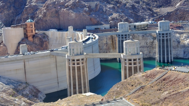 Hydroelectric dam 