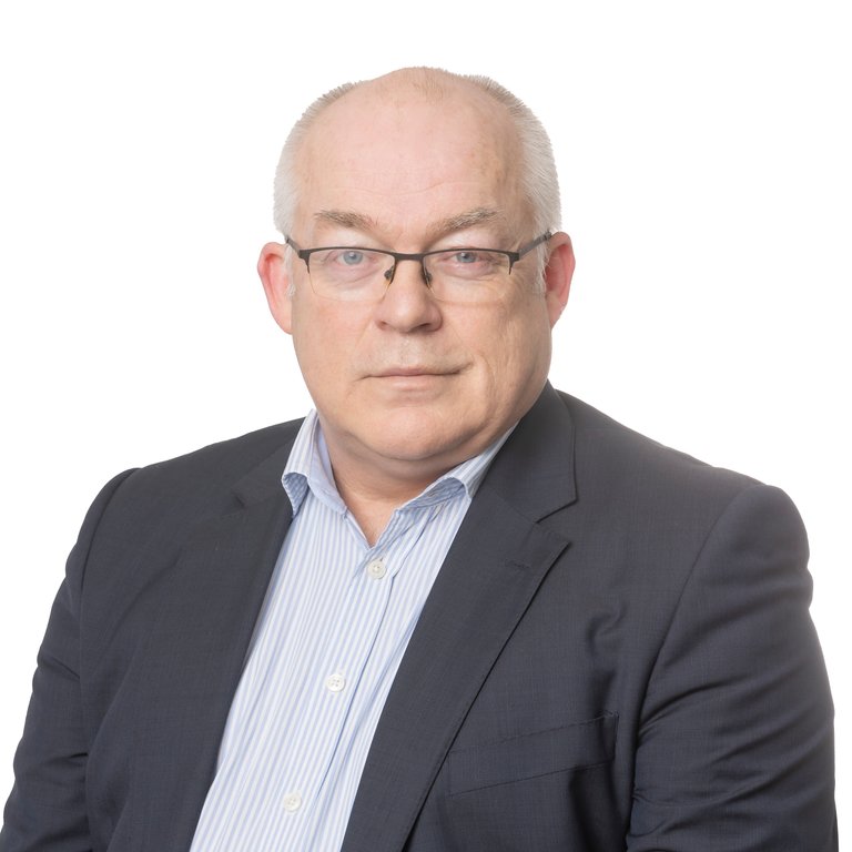 Headshot photo of Jonathan Smyth